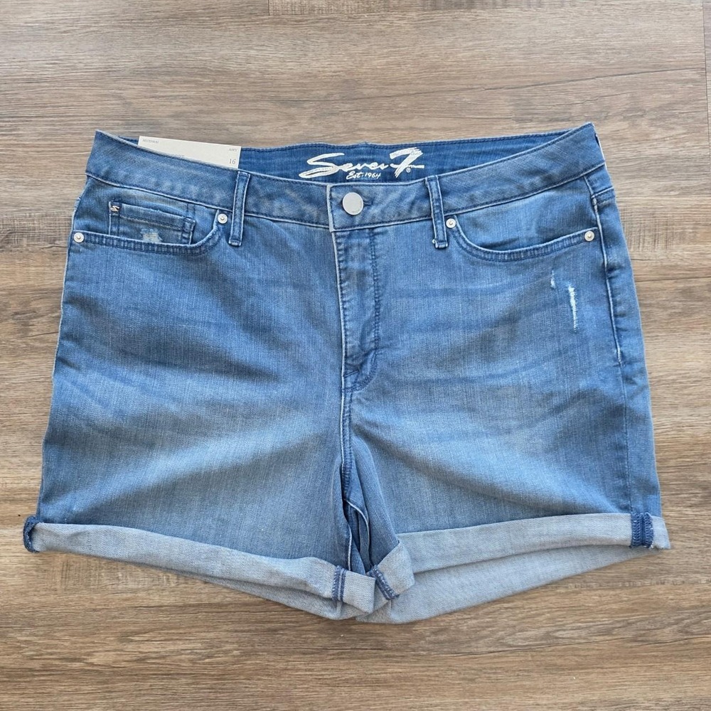 Seven7 Weekend Mid-Rise Denim Shorts Womens 16 Airy Blue Stretch MY3208AI NWT
